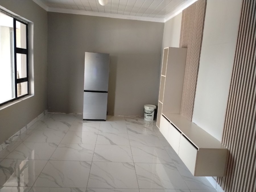 3 Bedroom Property for Sale in Kagisanong Free State